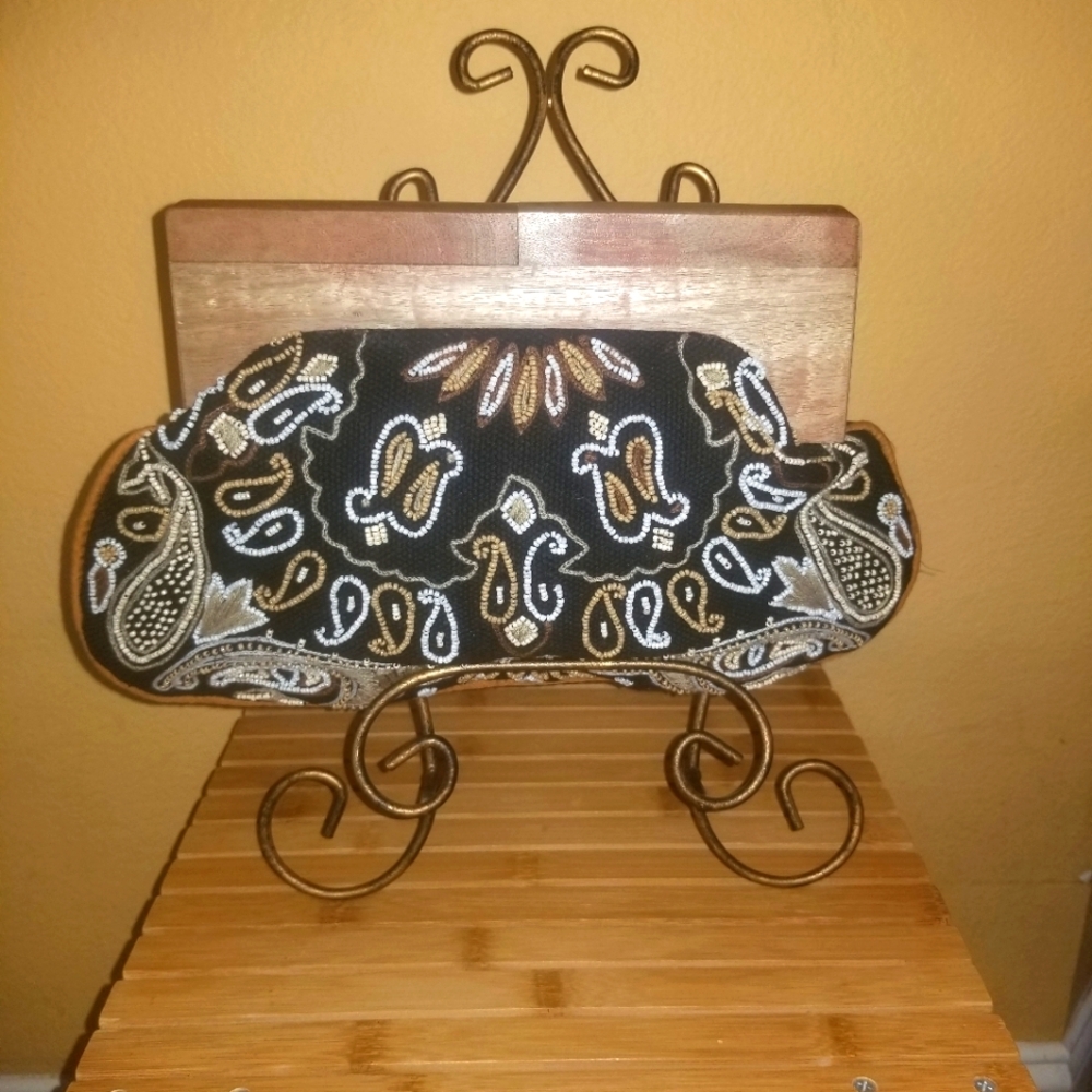NWT Fabulous MJ NY Clutch